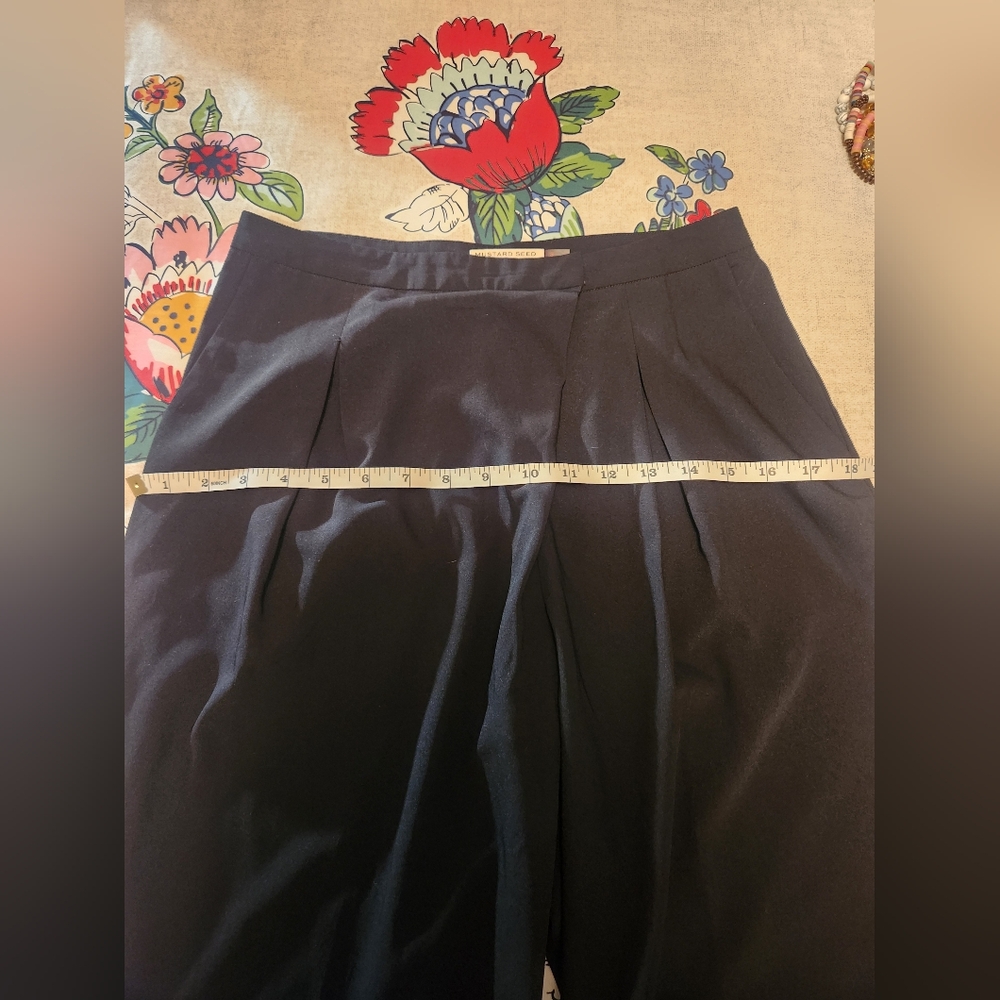 Mustard Seed Classic Black Trousers - Picture 2 of 6
